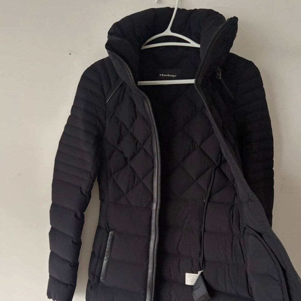 Mackage Micah Down Black Puffer Coat Size XXS Fair condition